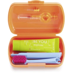 CURAPROX Travel Set In Orange -Kinder Winkel curaprox travel set in orange a317634 4