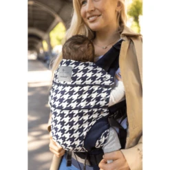 Manduca Draagzak First Van Bellybutton Pepita Navy -Kinder Winkel manduca draagzak first van bellybutton pepita navy a389656 3