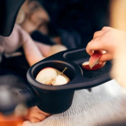 THULE Snack Tray Voor Sleek 9 THULE Snack Tray Voor Sleek -Kinder Winkel thule snack tray voor sleek a283055 2